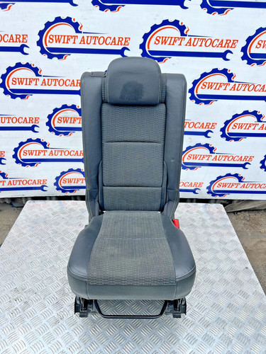 Toyota verso mk2 rear middle - toyota,